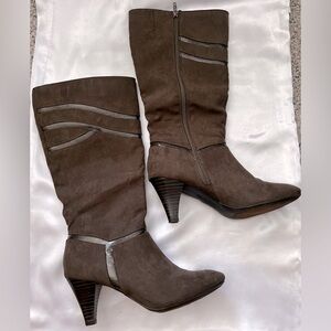 New Karen Scott Myra Dark Taupe Heeled Boots